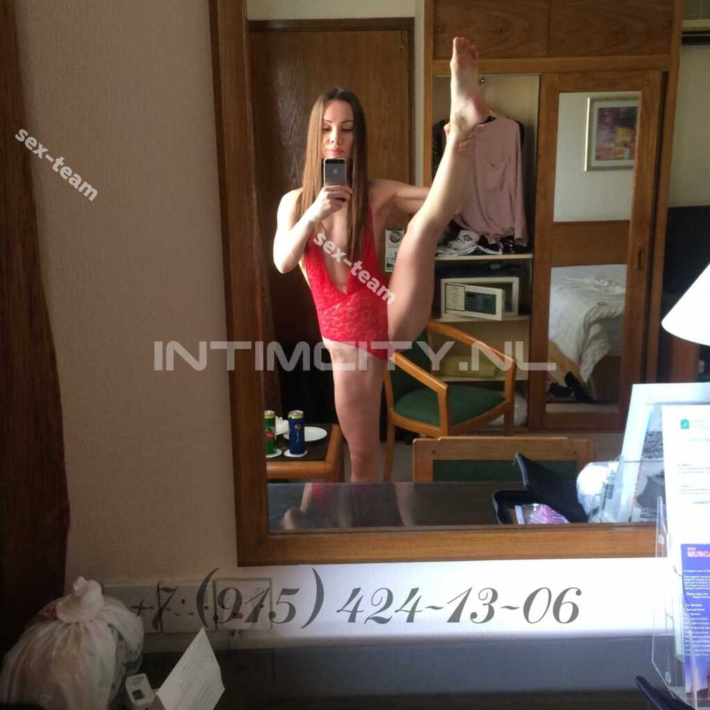 Ева